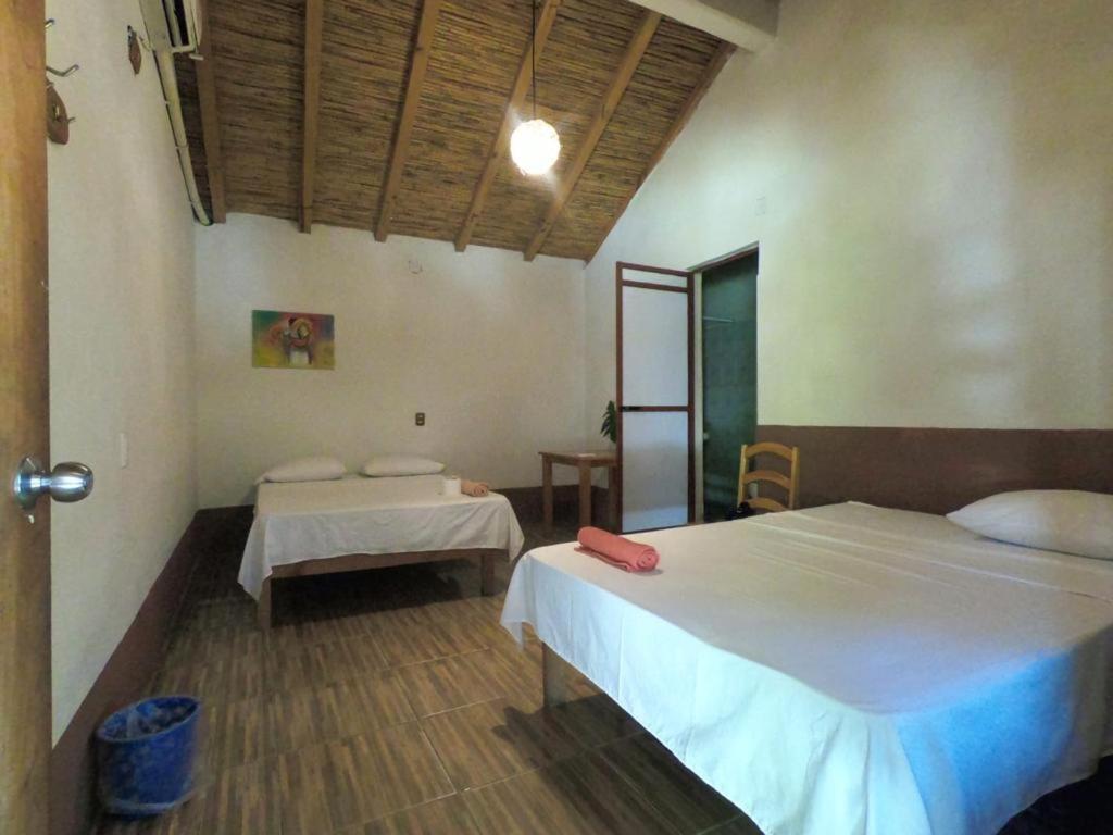 מלון Casa H Rinconcito מזונטה מראה חיצוני תמונה